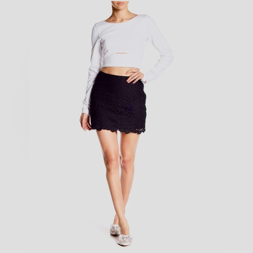 Free People Dreamy Days Lace Black Mini Skirt Size 2